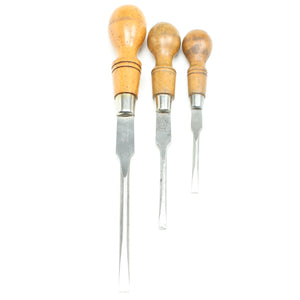 3x Old Wooden Screwdrivers (Beech, Boxwood) - OldTools.co.uk
