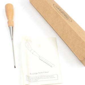 Lie Nielsen Chisel 1/8" & Stanley Chisel 28mm (Ash) - OldTools.co.uk