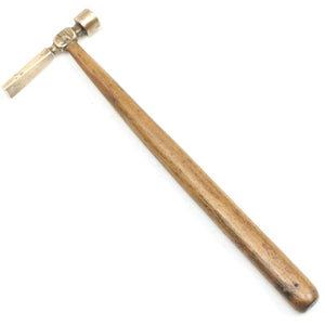 Old Tiny Hammer / Jewellers Hammer