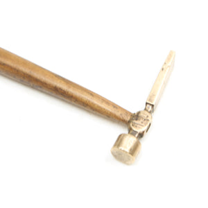 Old Tiny Hammer / Jewellers Hammer