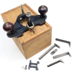Record 071 Hand Router Plane (Beech)