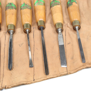 Henry Taylor Wood Carving Tools Set - ENGLAND, WALES, SCOTLAND ONLY