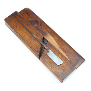 J Buck (Newgate St) Wooden Ogee Plane (Beech)