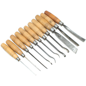 SOLD - 11x Addis Woodcarving Tools Set (Beech)