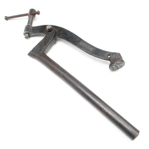 Woden Holdfast Clamp