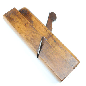 Old Wooden Round Plane - No 18 (Beech)