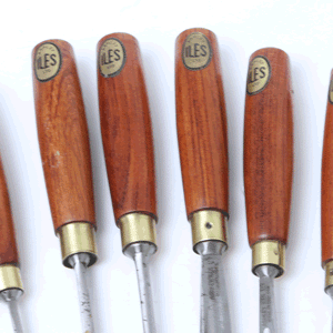 13 Ashley Iles Carving Tools - OldTools.co.uk