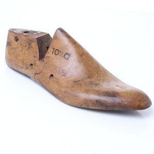 Clog Makers Wooden Shoe Last (Light Wood) - OldTools.co.uk