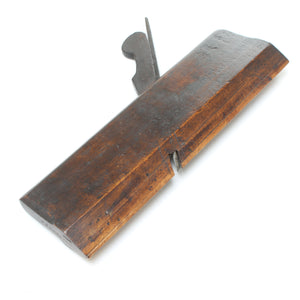 Wooden Moulding Plane - Vee / Parting (Beech)