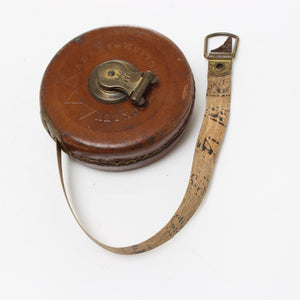 Hockley Abbey Tape Measure No. 260 - 33ft