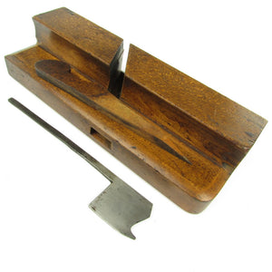 R.Nelson Profiled Moulding Plane - OldTools.co.uk