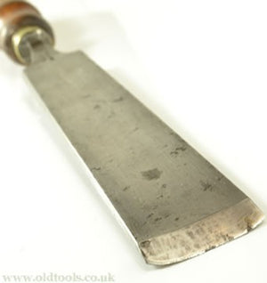 Ward Paring Gouge | 32mm - OldTools.co.uk